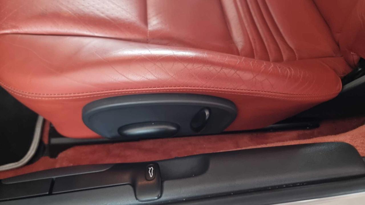 Porsche Boxster 2.5i 24V cat