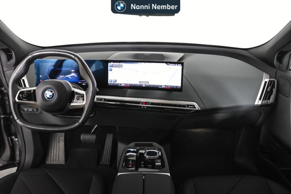BMW iX 40 pacchetto sportivo xDrive