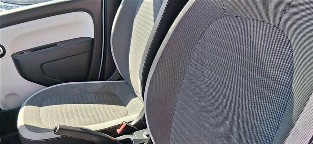 Renault Twingo 1.0 SCe Intens