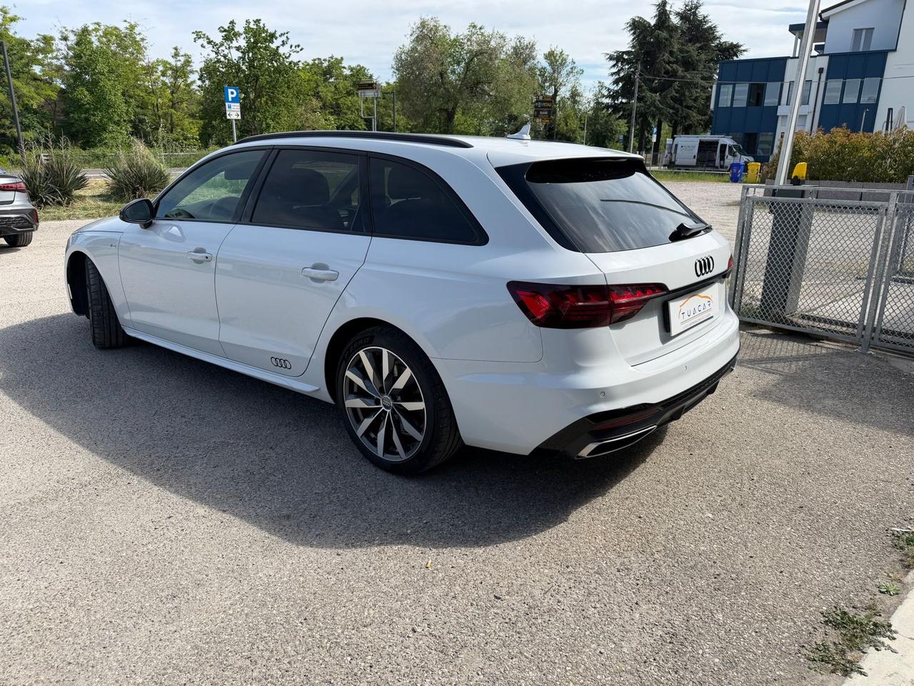 Audi A4 S Line 2.0 40 TDI #10706