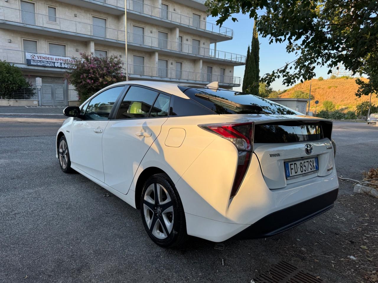Toyota Prius Prius+ Hybrid km certificati Toyota unico proprietario