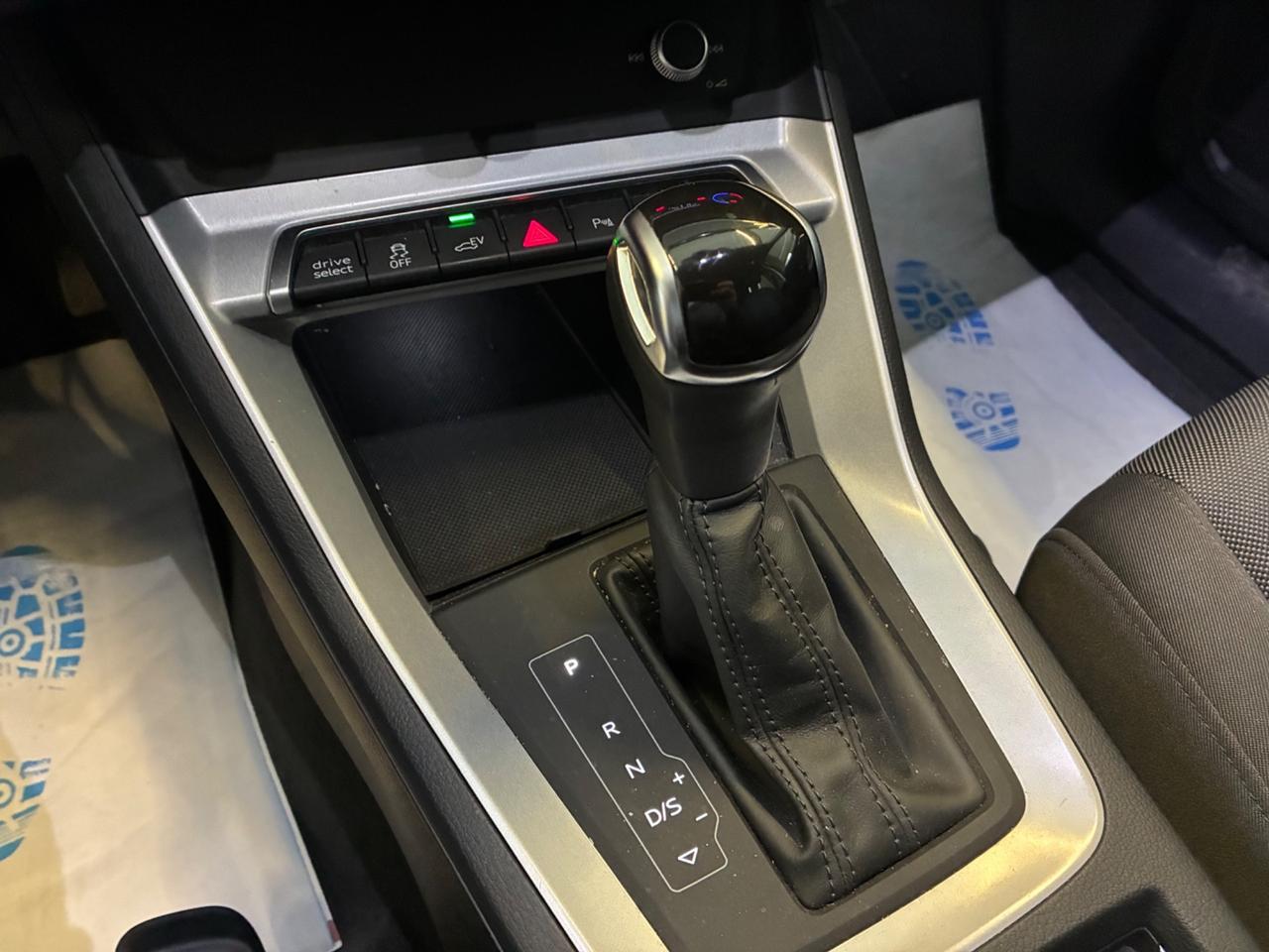 Audi Q3 45 Plug-in s-tronic 245cv Aziendale