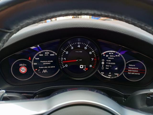 PORSCHE Cayenne 3.0 V6