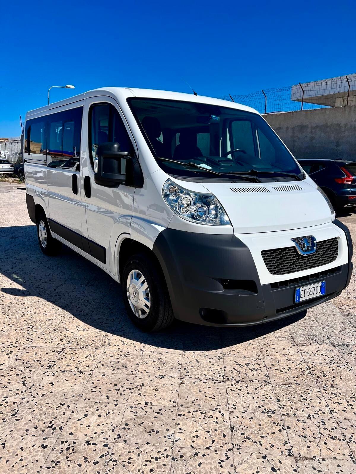 Peugeot Boxer 330 2.2 HDi/130CV FAP PC-TN Combi Comfort