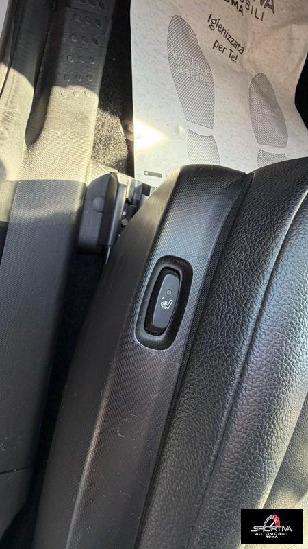 smart fortwo PELLE NAVI TETTO RATA MENSILE 193,00 EURO 70 1.0 52kW passion