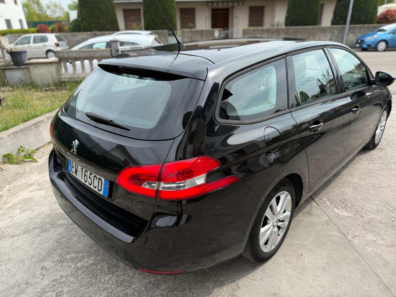 Peugeot 308 1.6 e-HDi Diesel 6MARCE POCHI KM