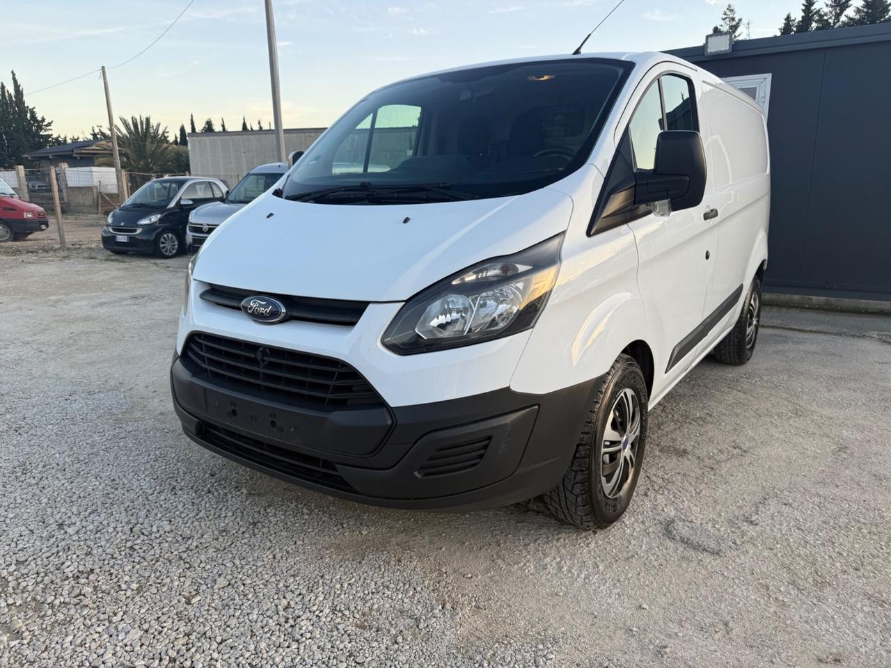 Ford Transit Custom 250 2.2 TDCi PC Furgone Entry