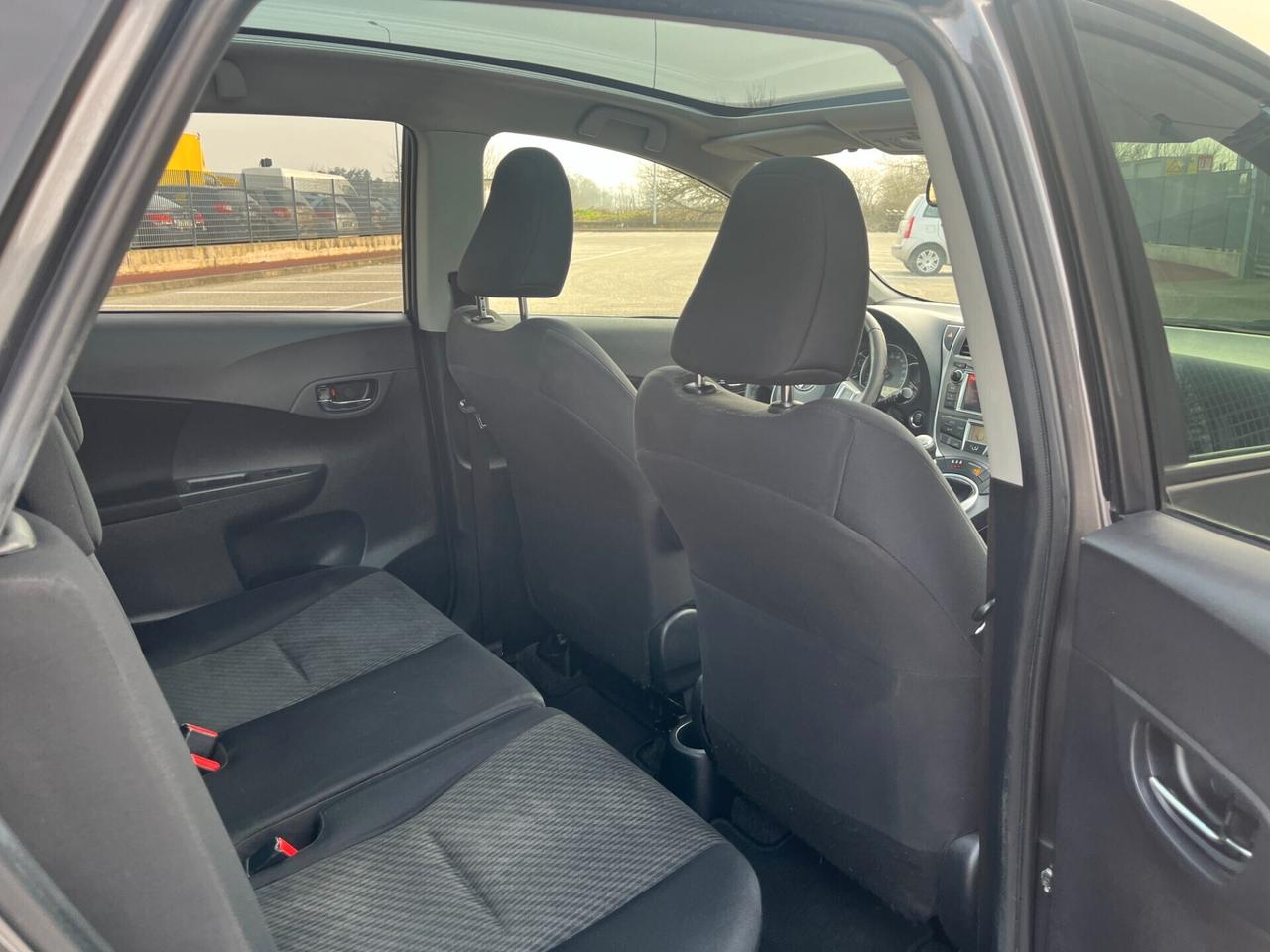 Toyota Verso-S 1.3 MT Active KM CERTIFIFCATI UNICO PROPRIETARIO*TETTO PANORAMICO*