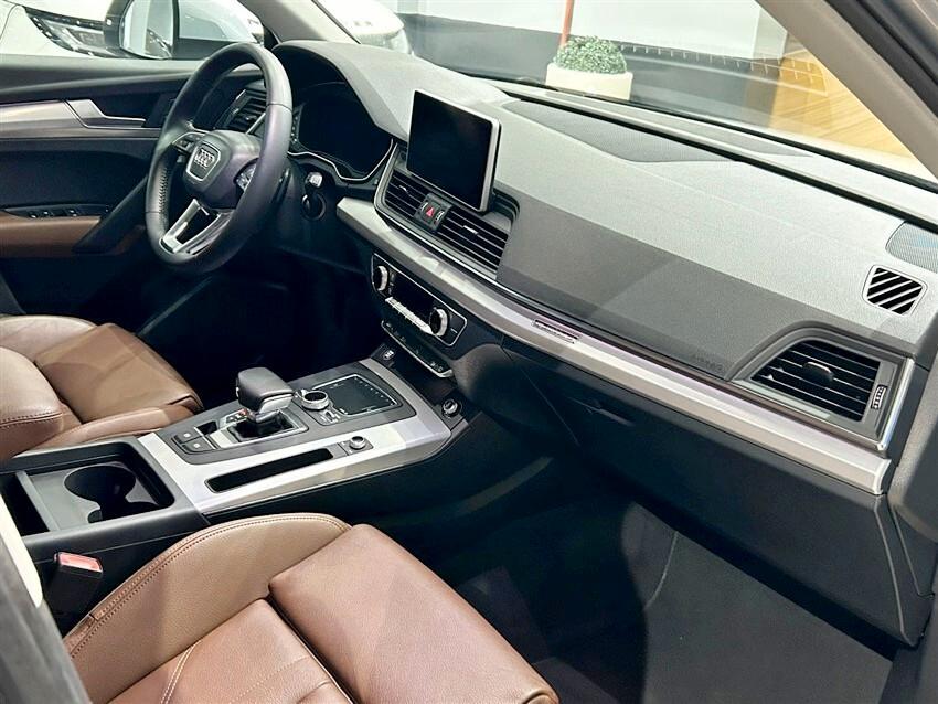 Audi Q5 40 TDI quattro S tronic Business