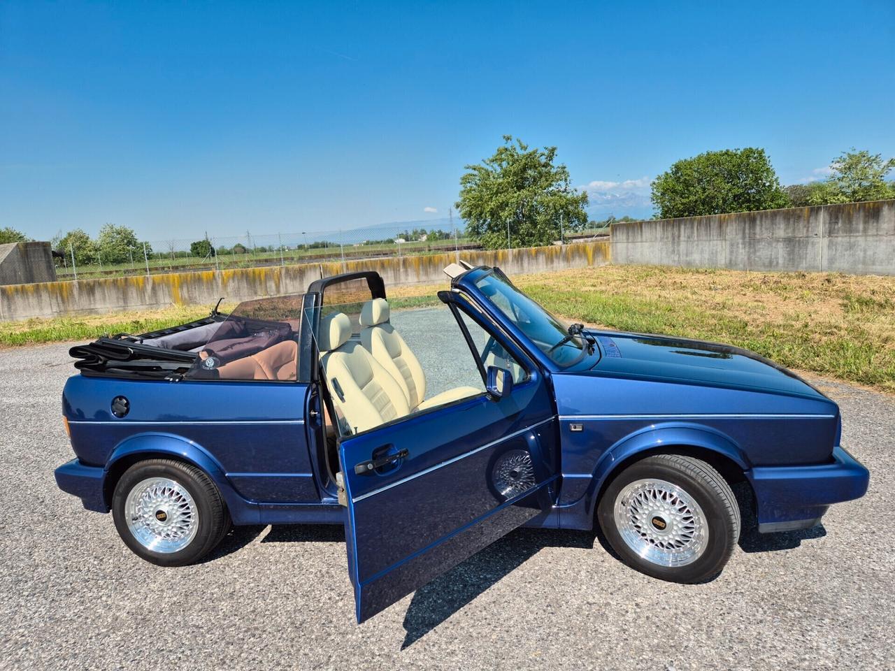 Volkswagen Golf Cabriolet 1600 KARMAN