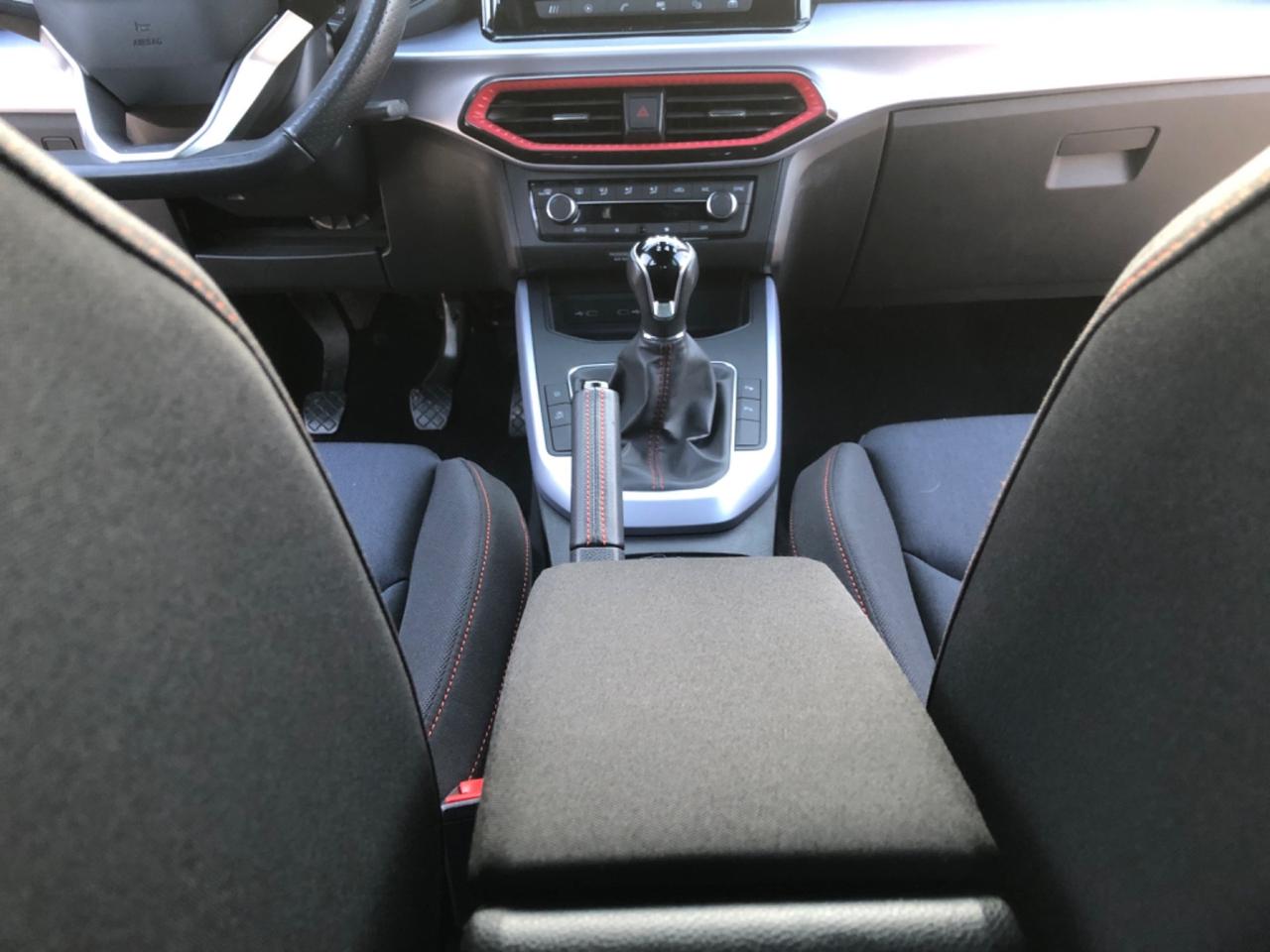 SEAT ARONA 1.0 FR TGI - KM 65000 - GARANZIA 12