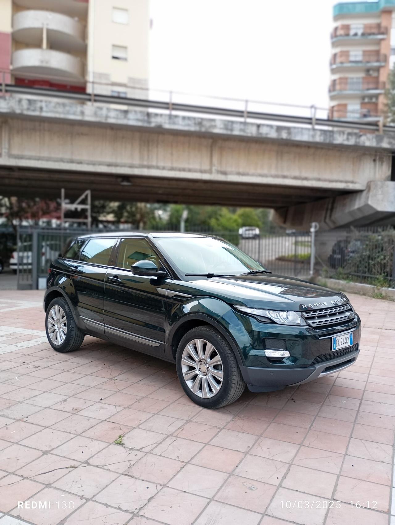 Land Rover Range Rover Evoque Range Rover Evoque 2.2 Sd4 5p. Pure