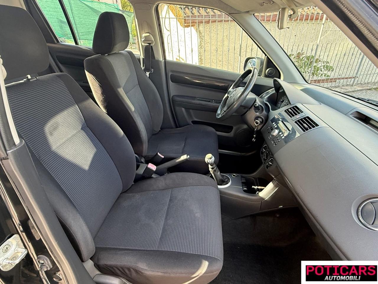Suzuki Swift 1.3 4x4 BENZINA / GPL