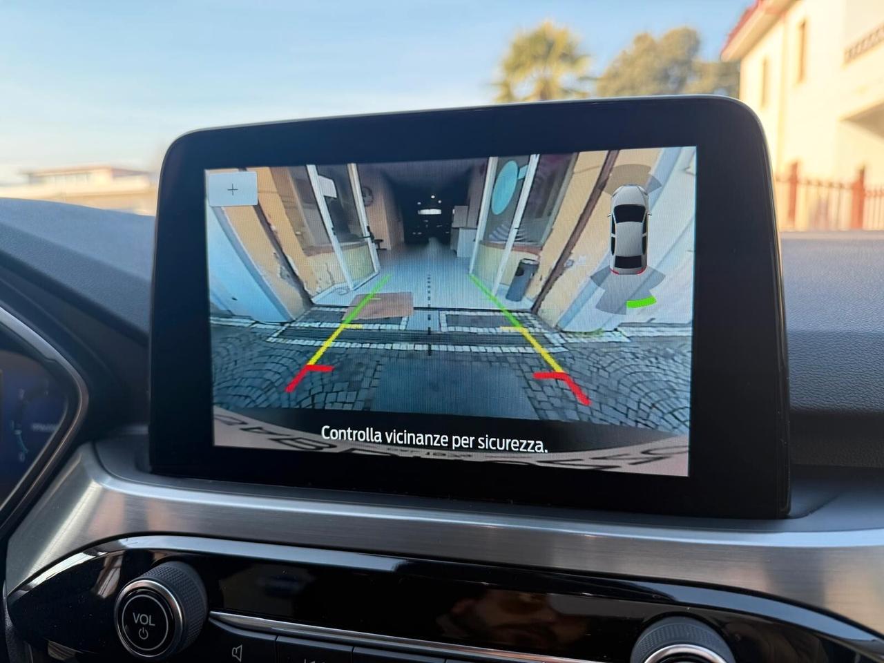 Ford Kuga 1.5 EcoBlue 120 CV 2022 Titanium