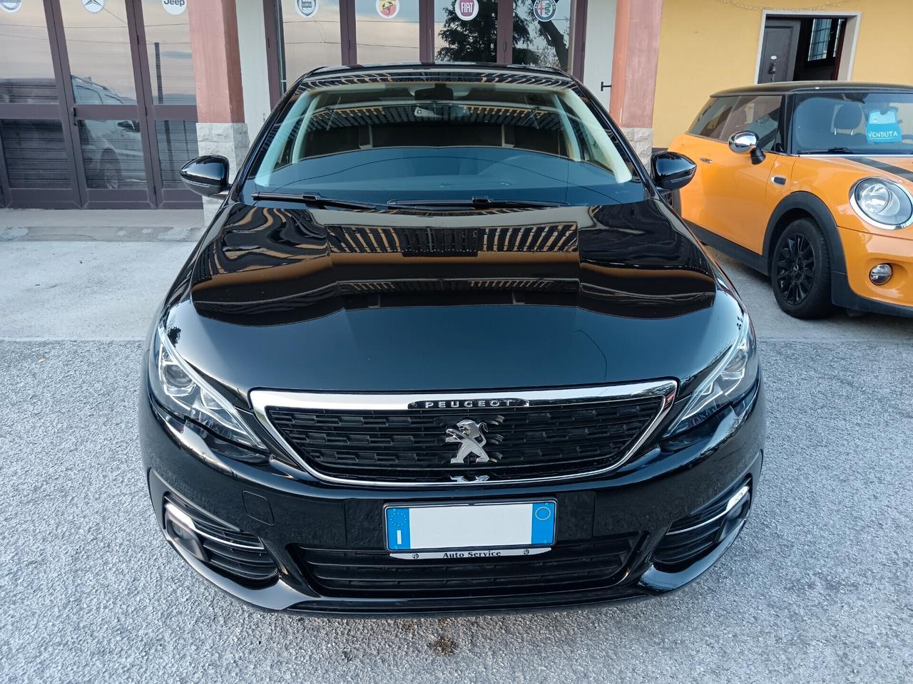 Peugeot 308 1.6 BLUEHDI 120CV NEOPATENTATI