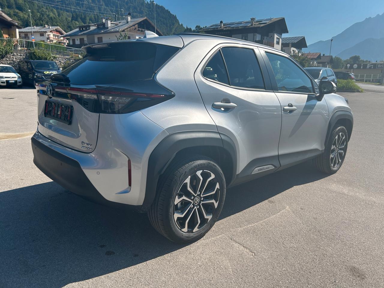 Toyota Yaris Cross 1.5 Hybrid 130 CV 5p.E-CVT AWD-i Trend