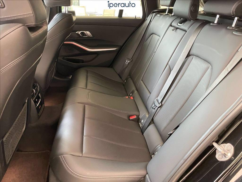 BMW 320d touring mhev 48v msport auto del 2022