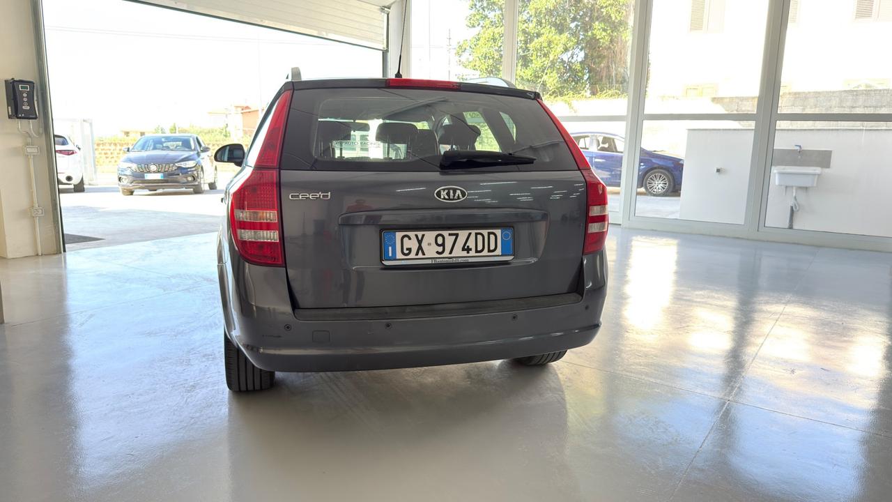 Kia Ceed cee'd Sp. Wag. 1.6 CRDi VGT 115CV EX