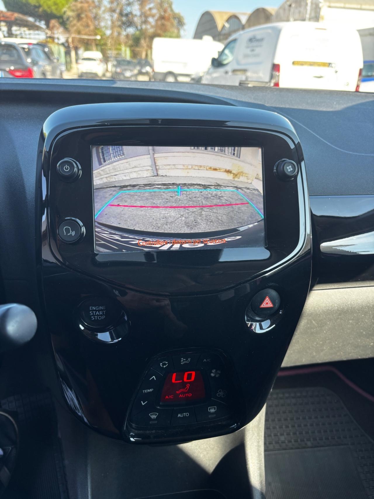 Toyota Aygo 1.0 VVT-i 72 CV 5 porte x-cite