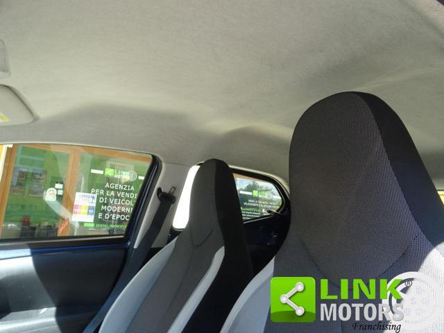 TOYOTA Aygo 1.0 5 PORTE 70 CV