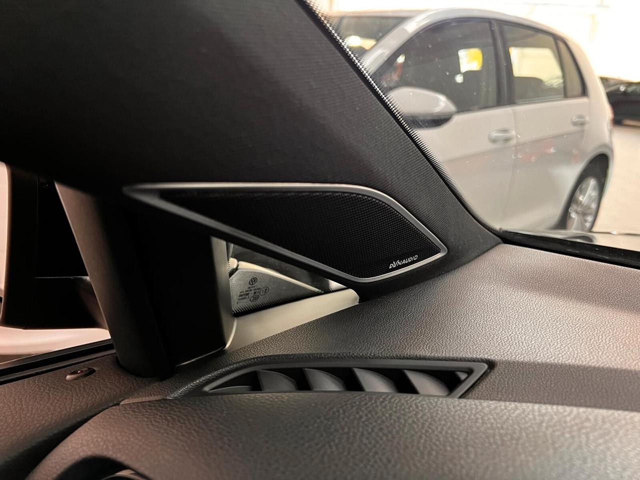 Volkswagen Golf GTI Performance 2.0 245 CV TSI DSG 3p. BMT