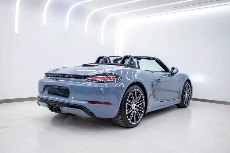 Porsche Boxster 718 2.0 NOLEGGIO LUNGO TERMINE - LEASING FULL INCLUSIVE
