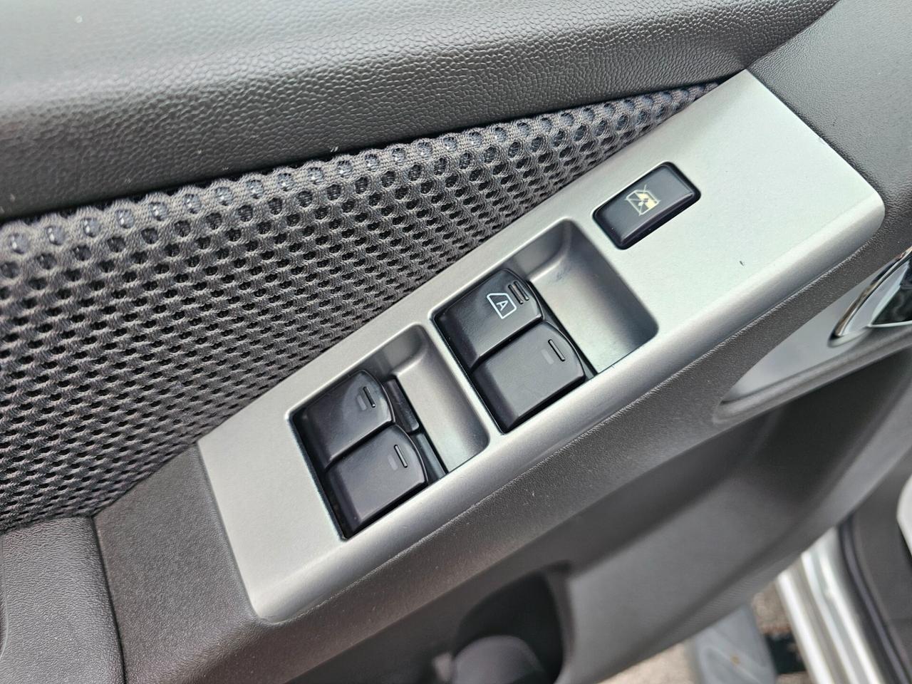 Nissan Navara 2.5 dCi 4 porte Double Cab