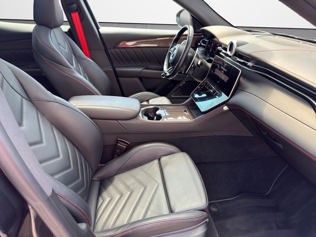 Maserati Grecale MHEV 330 CV AWD Modena