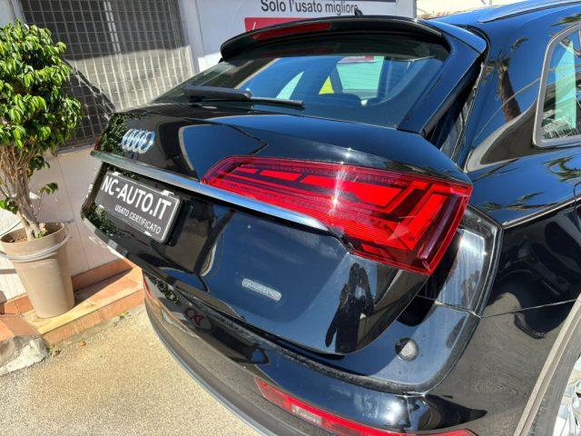 AUDI Q5 2.0 tdi mhev 12V Business quattro s-tronic