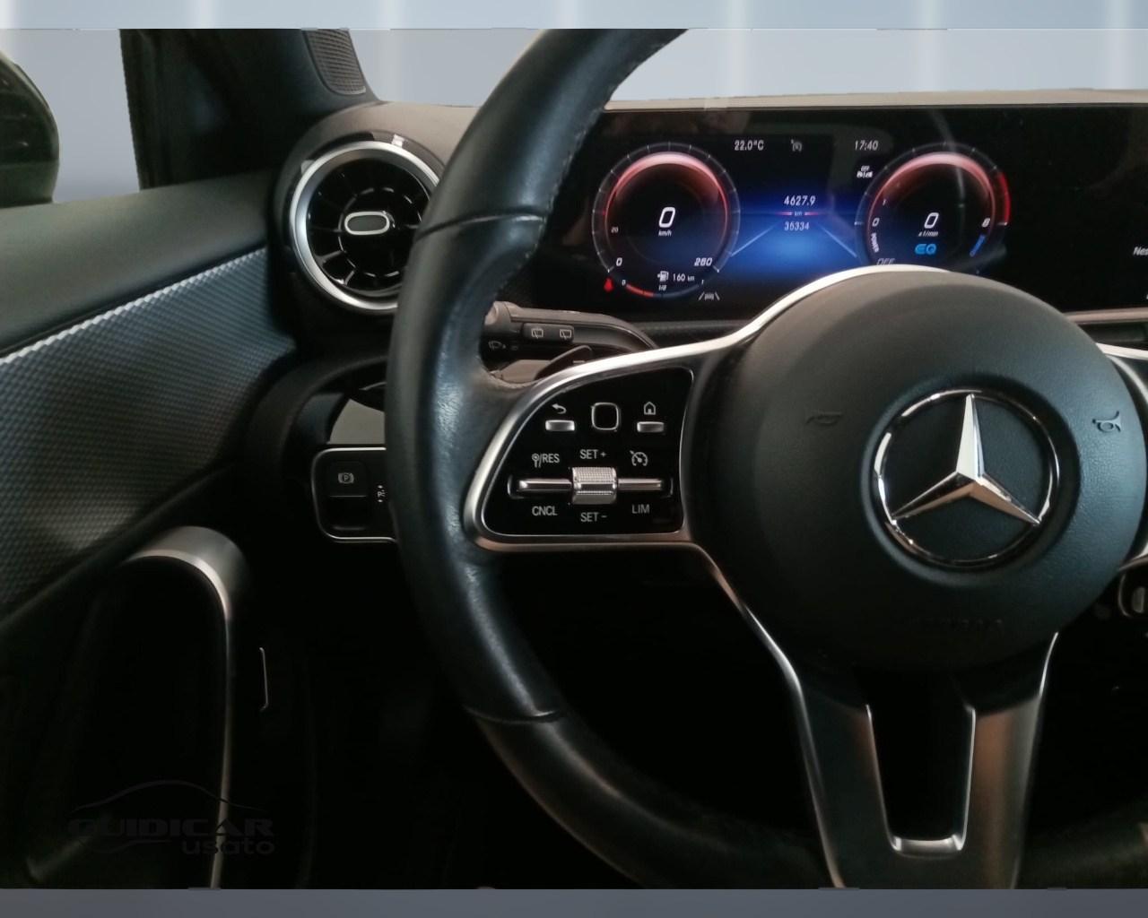 Mercedes-Benz Classe A - W177 2018 - A 250 e phev (eq-power) Sport auto