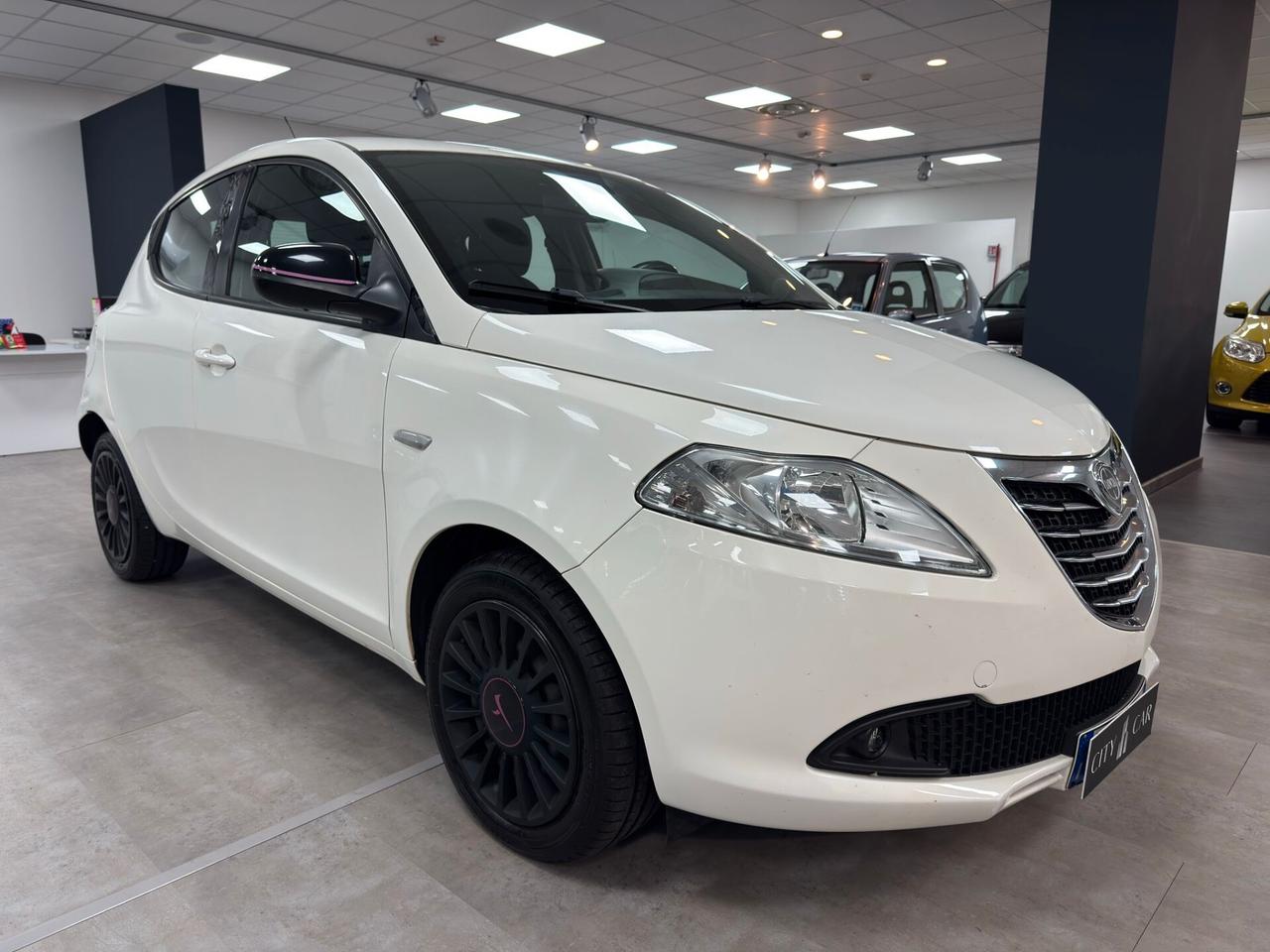Lancia Ypsilon 1.3 MJT 16V 95 CV 5 porte S&S Platinum