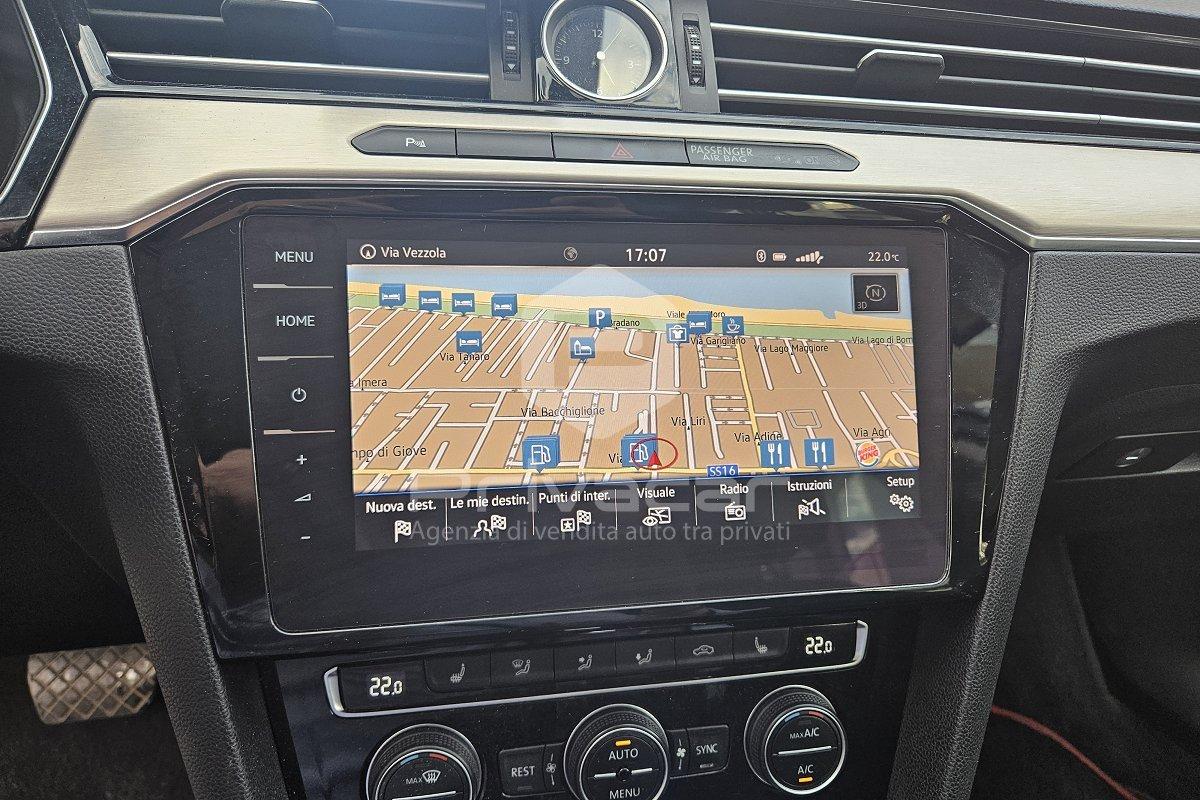 VOLKSWAGEN Passat Variant 2.0 TDI DSG Executive BlueMotion Tech.