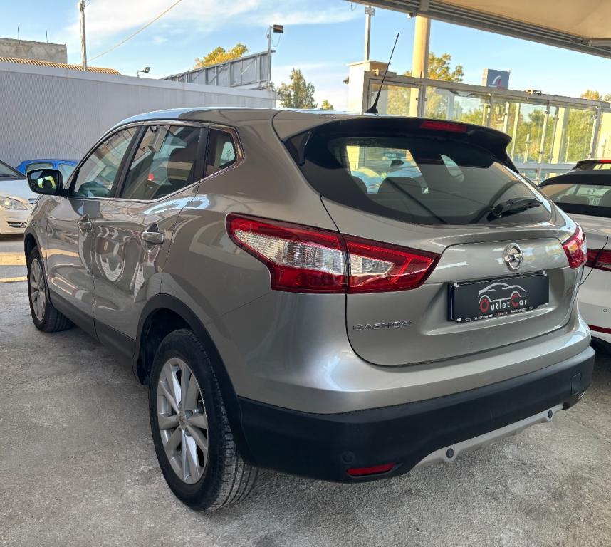 NISSAN - Qashqai
