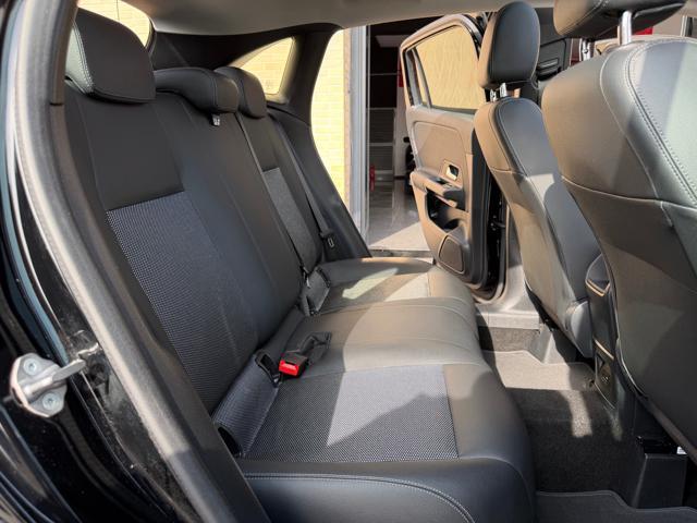 MERCEDES-BENZ GLA 180 d Automatic Business Extra (TETTO)