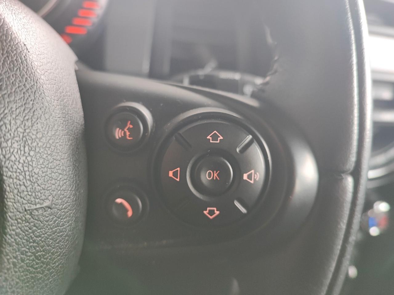 Mini 1.5 Cooper D Business XL 5 porte