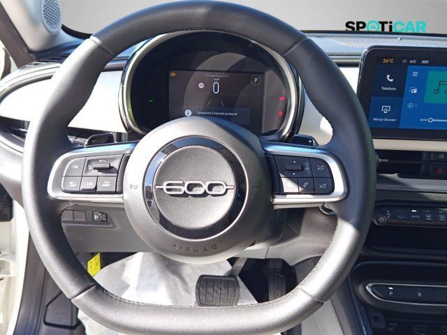 FIAT 600 Hybrid 110 CV DCT MHEV La Prima