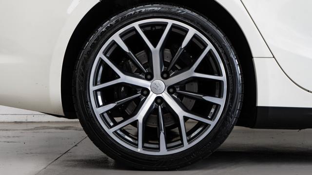 MASERATI Ghibli V6 Diesel Granlusso IVA ESPOSTA