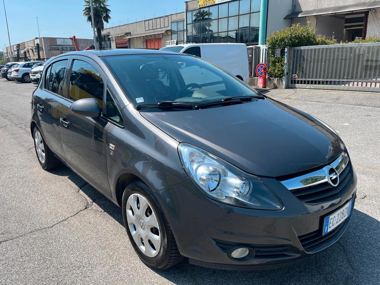 Opel Corsa 1.2 80CV 5 porte GPL-TECH **NEOPATENTATI**