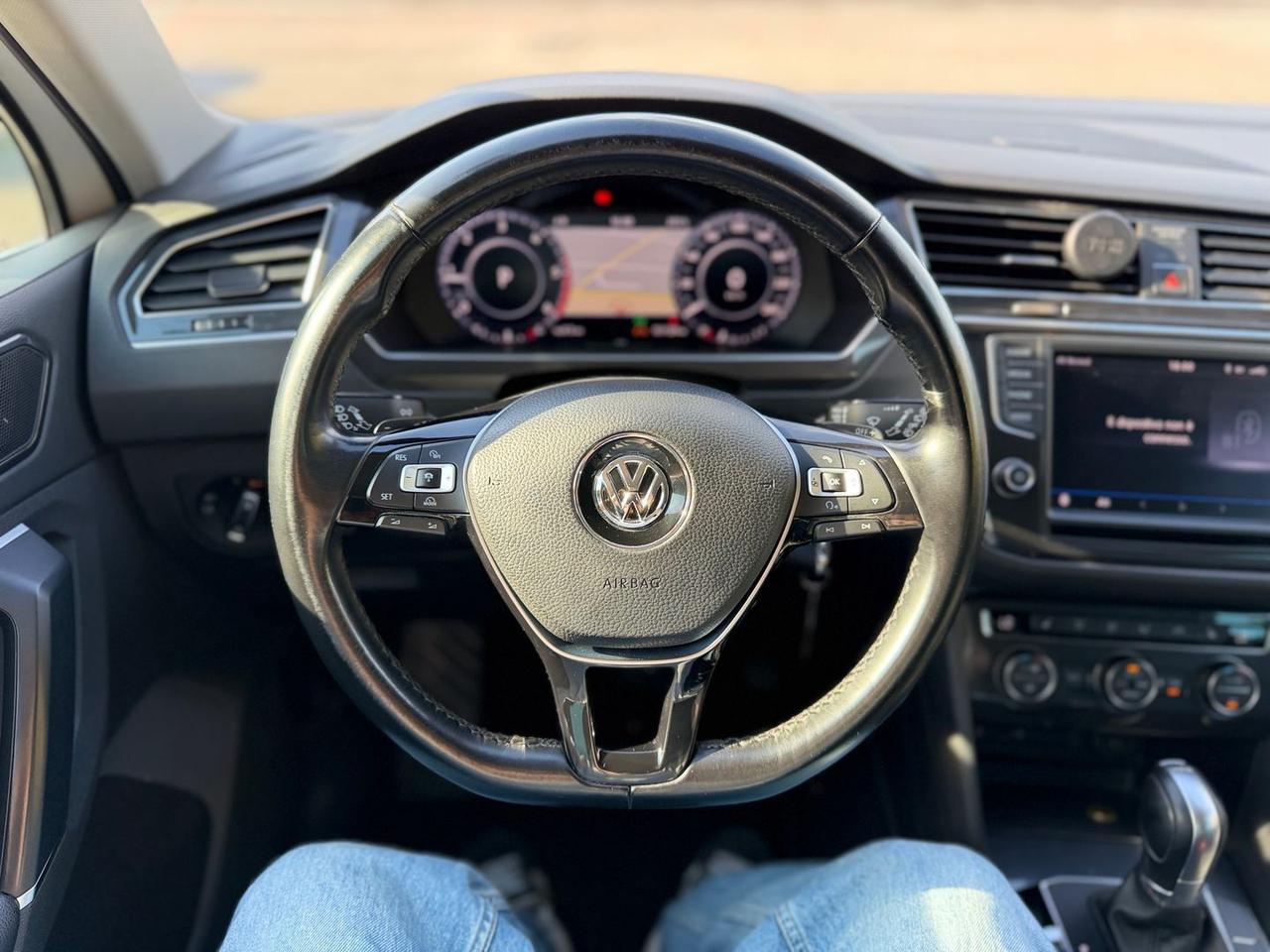 Volkswagen Tiguan Executive 2.0 TDI  #10873