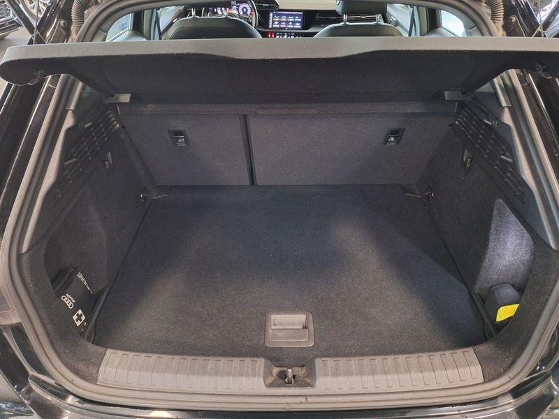 Audi A3 Sportback 30 g-tron S tronic Business Advanced