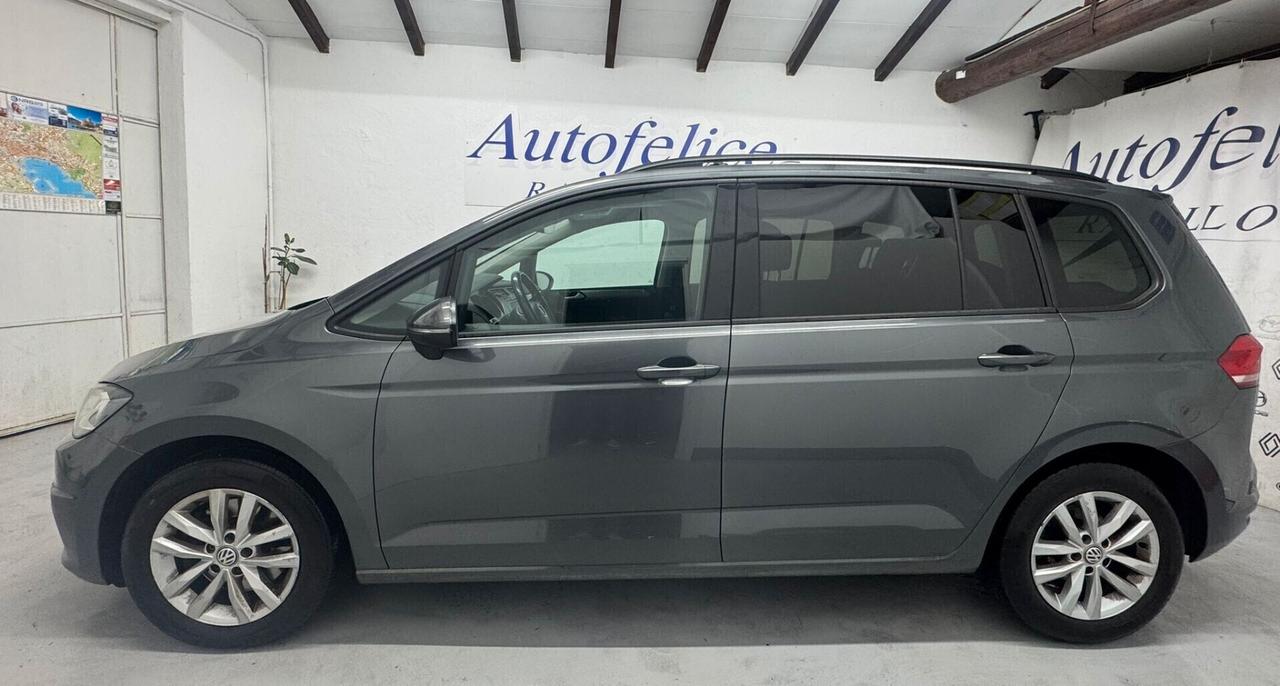 Volkswagen Touran 1.6 TDI 115 CV SCR DSG Executive BlueMotion Tech.