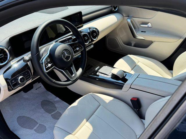 MERCEDES-BENZ CLA 250 AUTOMATICA SPORT *UNIPROP*PELLE*