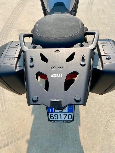 Yamaha Tracer 9 GT - Y-AMT -2025 KM 1.600 GARANZIA 06-2032