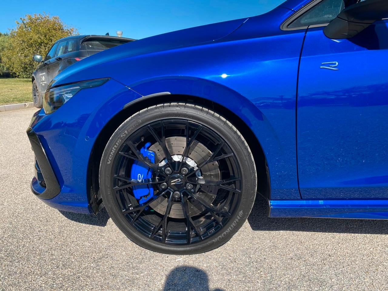 Volkswagen Golf GTI 2.0 TSI DSG 4Motion R