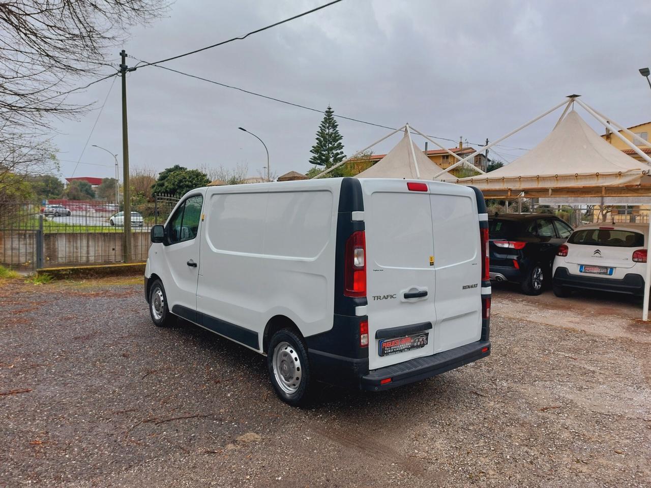 Renault Trafic 1.6 dCi 120CV L1H1 - 2019