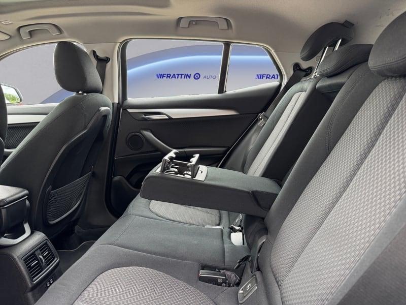 BMW X2 XDRIVE25E BUSINESS-X