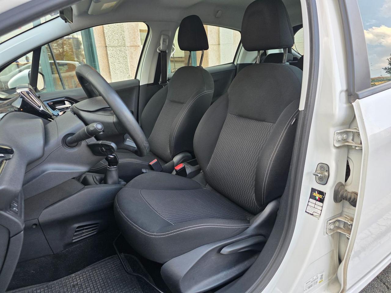 Peugeot 208 1.2 PureTech 82 LPG #6794