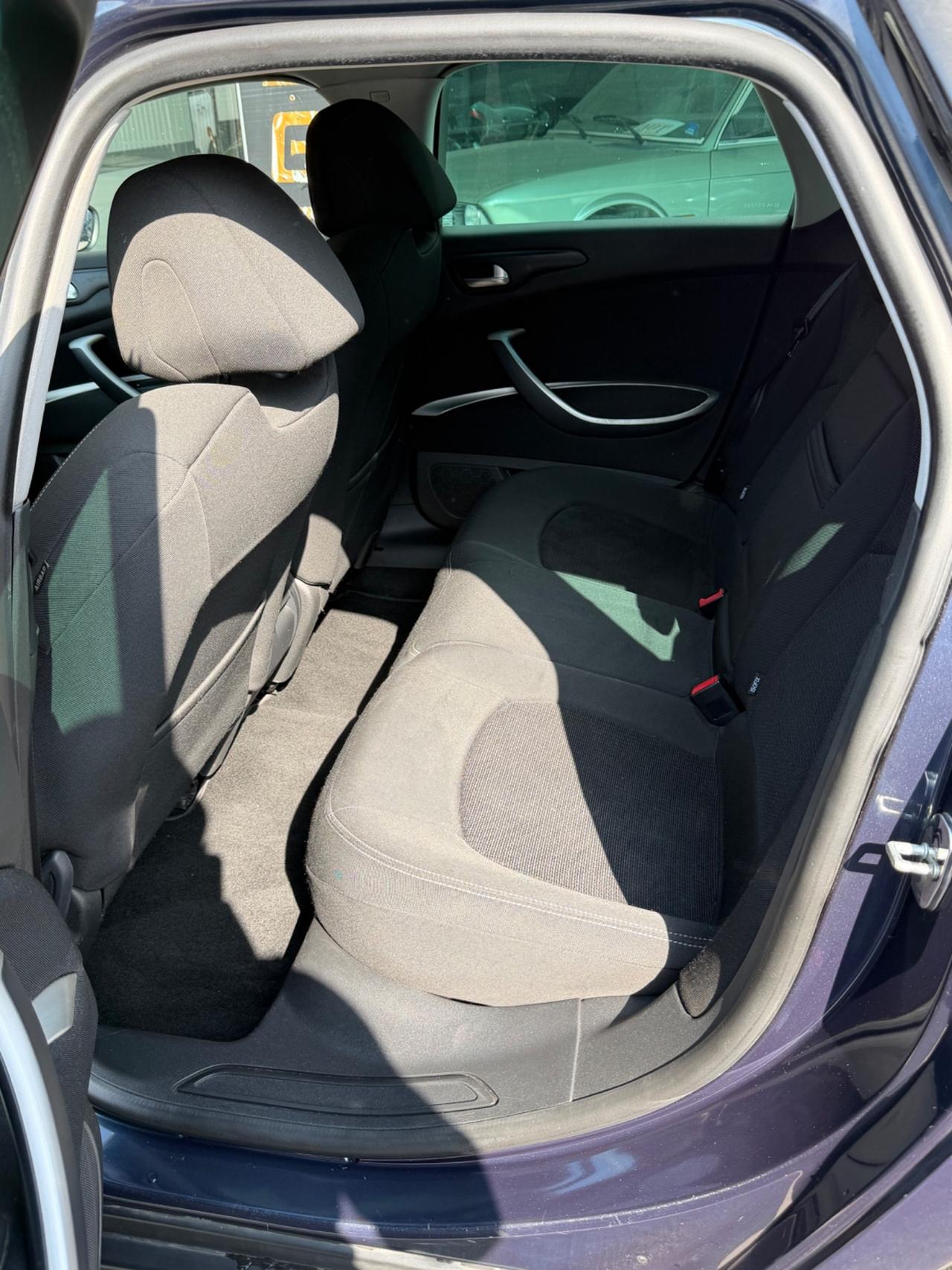 Citroen C5 2.0 HDi 160 aut- REVISIONATA-GARANZIA