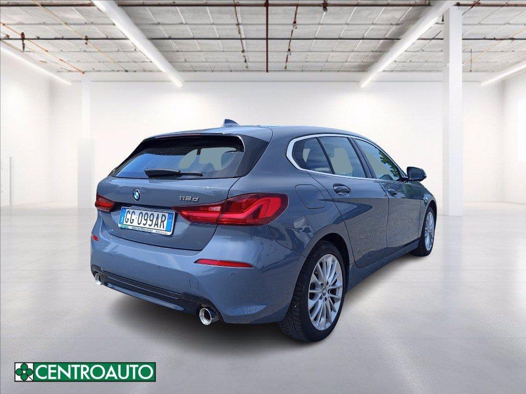 BMW 118d Sport del 2021