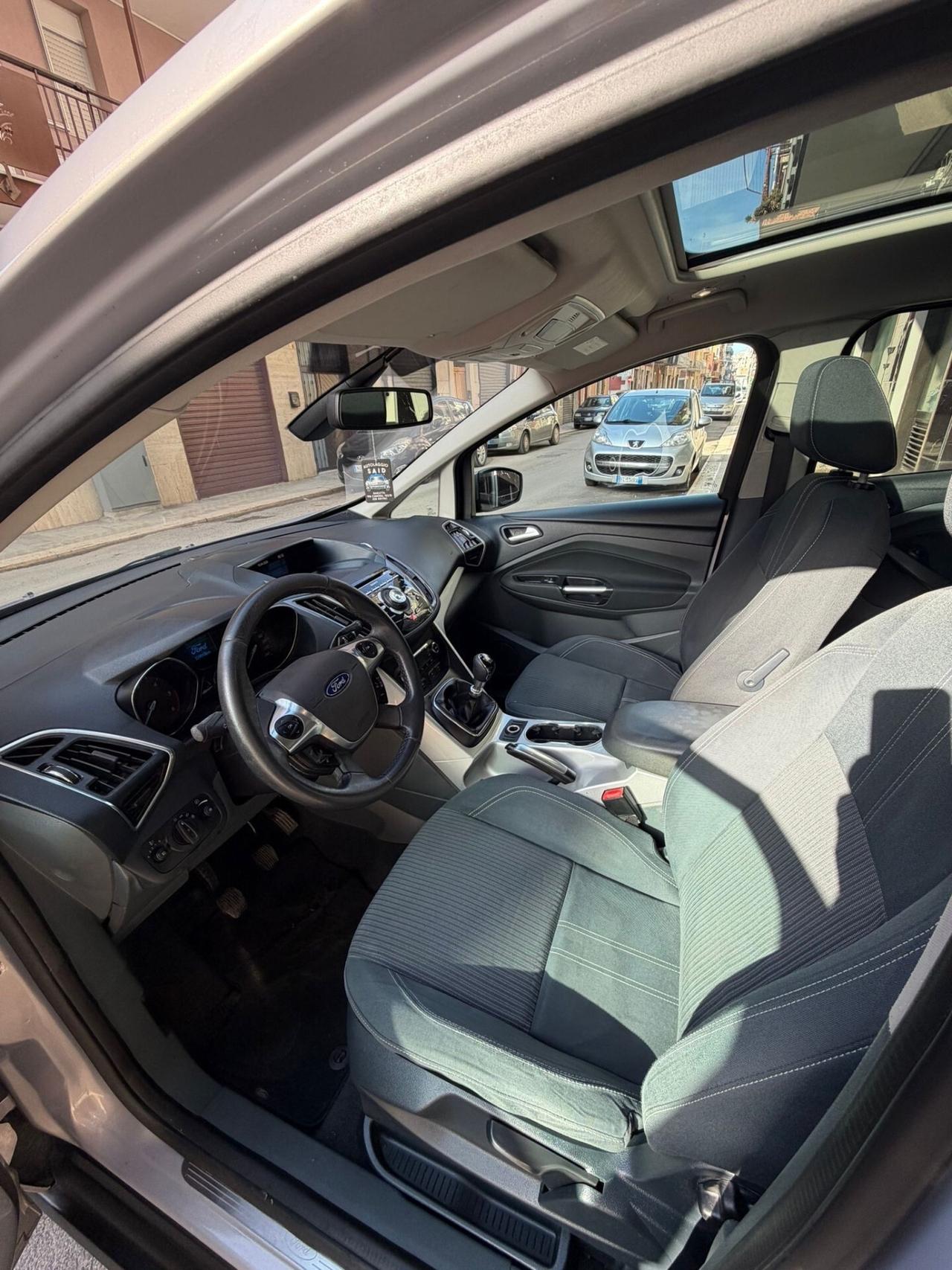 Ford C-Max 1.6 TDCi 115CV Titanium